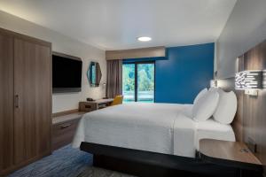 holiday inn express portland se clackamas area by ihg