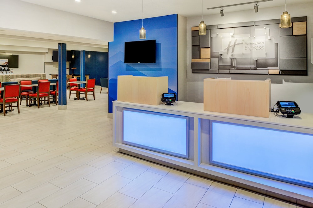 holiday inn express newberg wine country by ihg