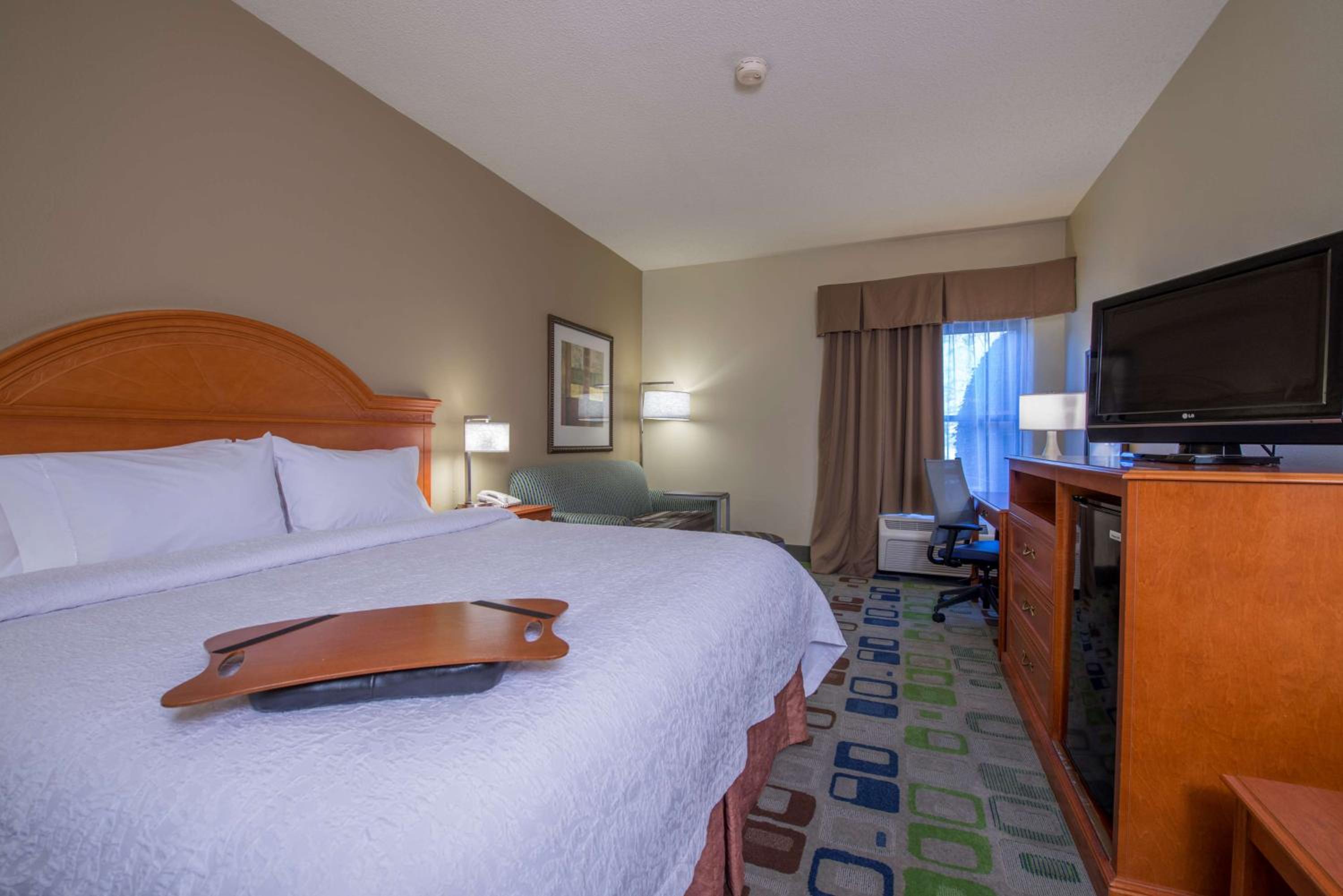 hampton inn atlanta newnan