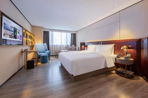 plus yishang hotel wanlvyuan store of haikou international trade