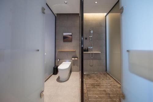 plus yishang hotel wanlvyuan store of haikou international trade