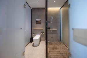 plus yishang hotel wanlvyuan store of haikou international trade