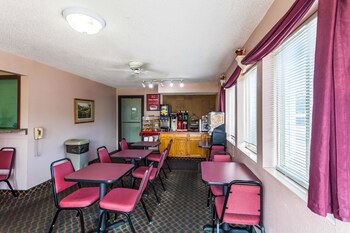 econo lodge lincoln