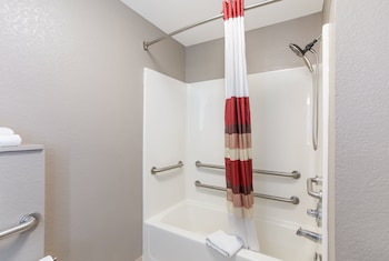 red roof inn and suites corbin