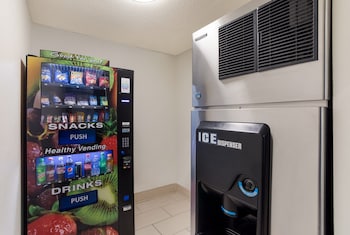 red roof inn and suites corbin