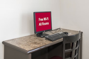 red roof inn and suites corbin