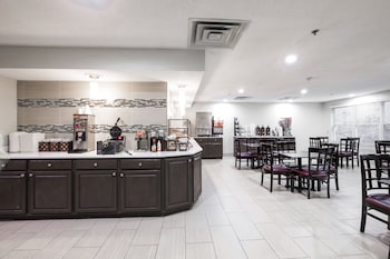 red roof inn and suites corbin