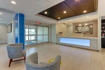 holiday inn express and suites corbin by ihg