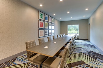 holiday inn express and suites corbin by ihg