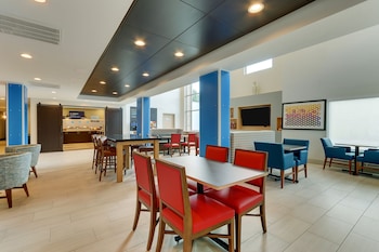holiday inn express and suites corbin by ihg