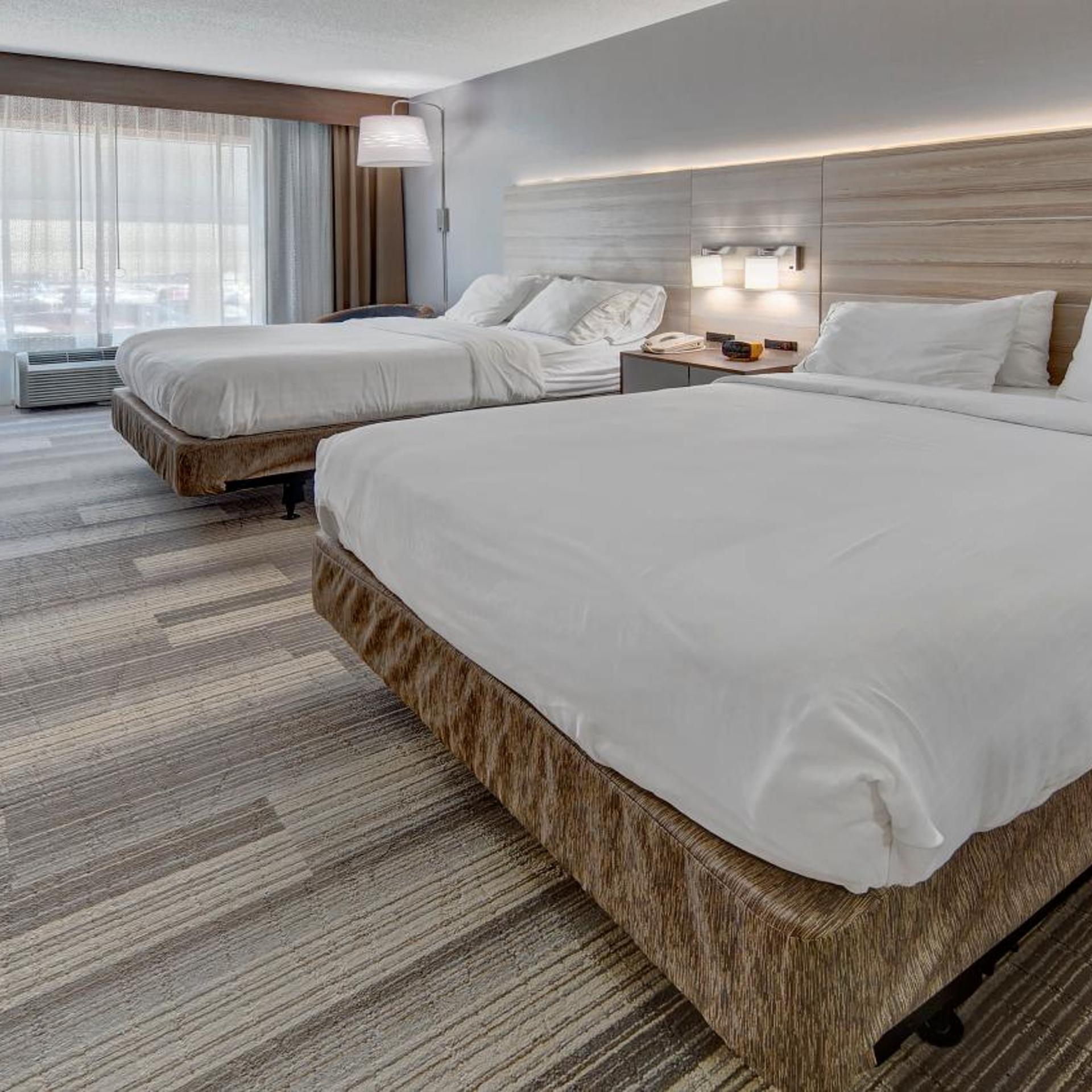 holiday inn express and suites london by ihg