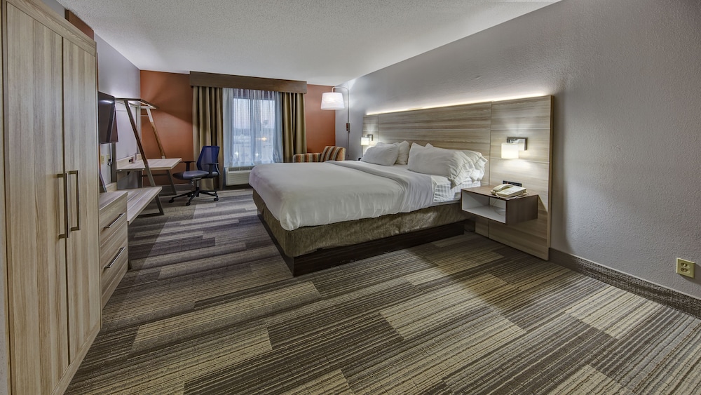 holiday inn express and suites london by ihg