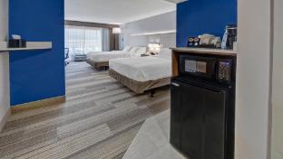 holiday inn express and suites london by ihg