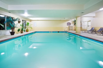 Holiday Inn Express And Suites London By Ihg,London>>Corbin,3 star