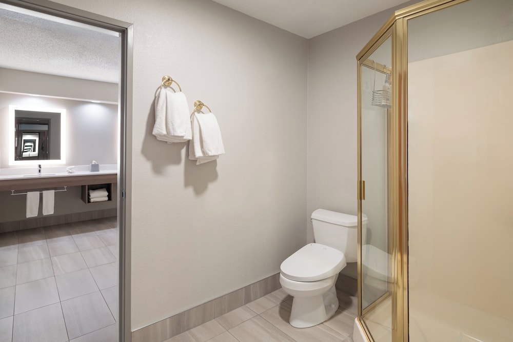 holiday inn express sheboygan kohler by ihg