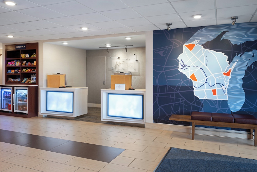 holiday inn express sheboygan kohler by ihg