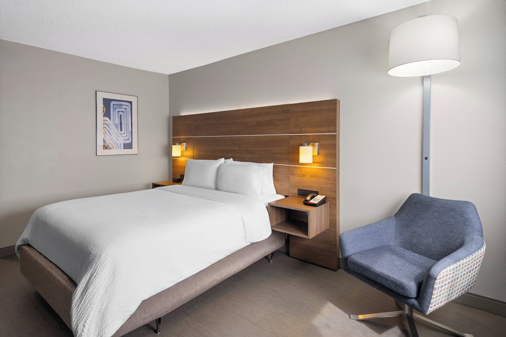 holiday inn express sheboygan kohler by ihg