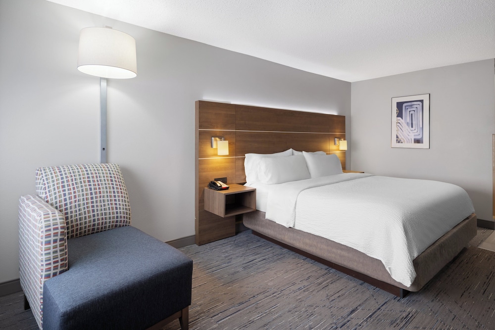 holiday inn express sheboygan kohler by ihg