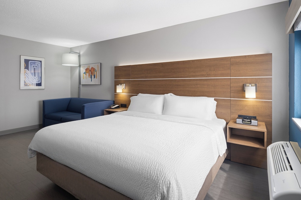 holiday inn express sheboygan kohler by ihg