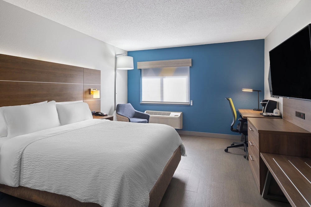 holiday inn express sheboygan kohler by ihg