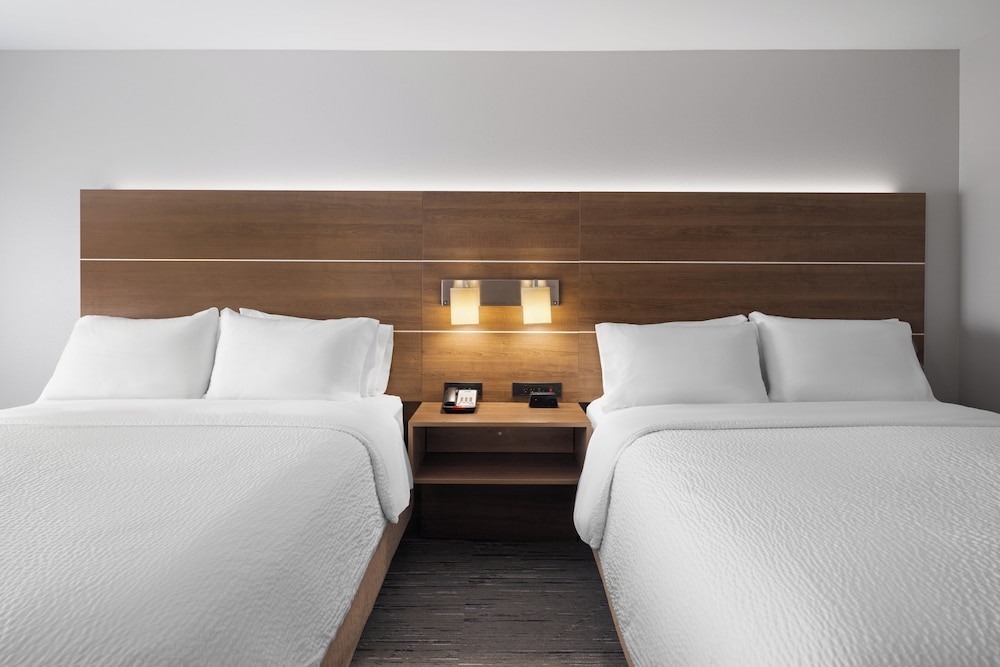 holiday inn express sheboygan kohler by ihg