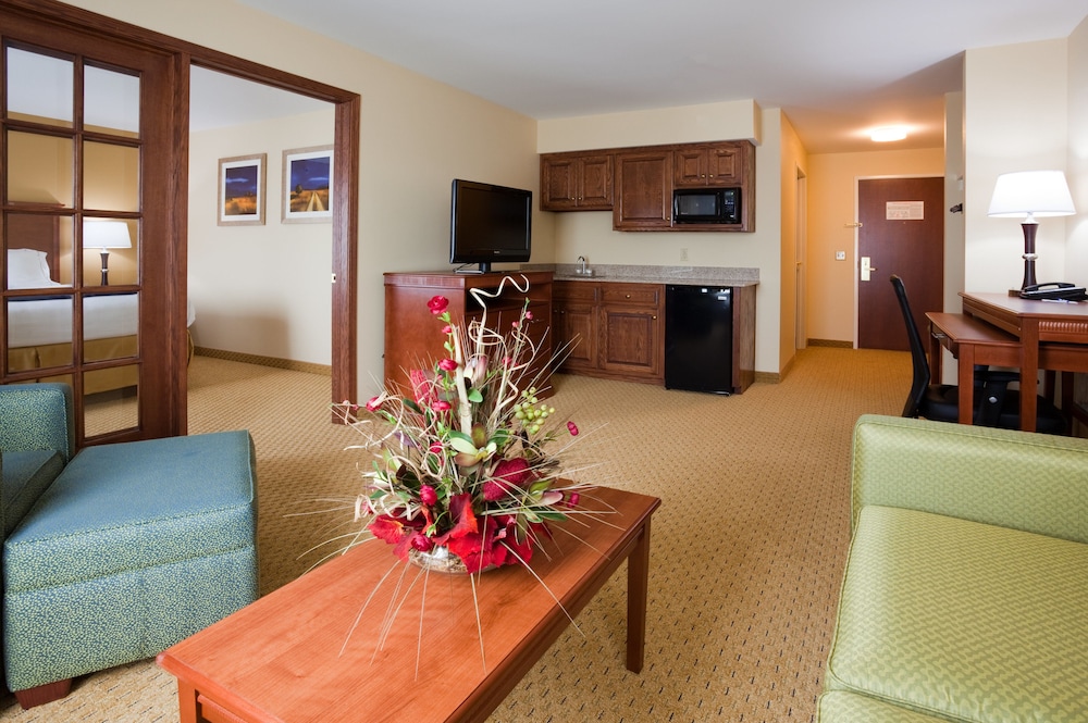 holiday inn express sheboygan kohler by ihg