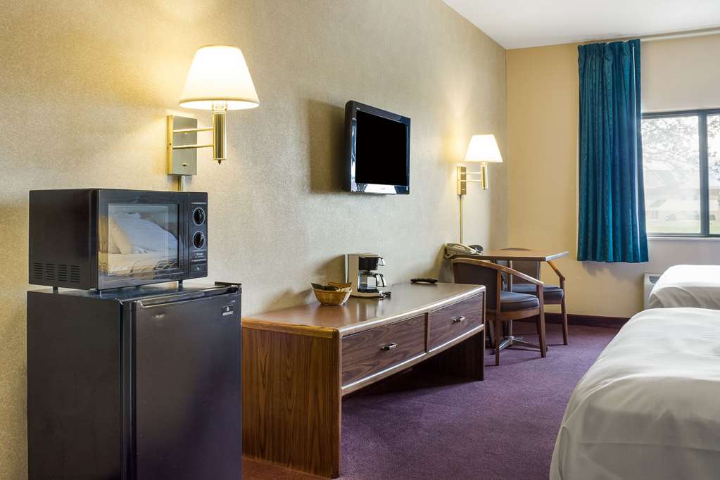 rodeway inn wahpeton