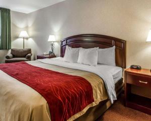 Quality Inn & Suites Fort Madison Near Hwy 61,Des Moines County>>Burlington,3 star
