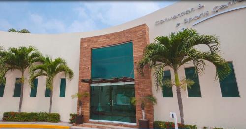 artisan family hotels and resorts playa esmeralda