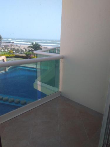 artisan family hotels and resorts playa esmeralda