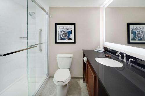 embassy suites by hilton detroit troy auburn hills