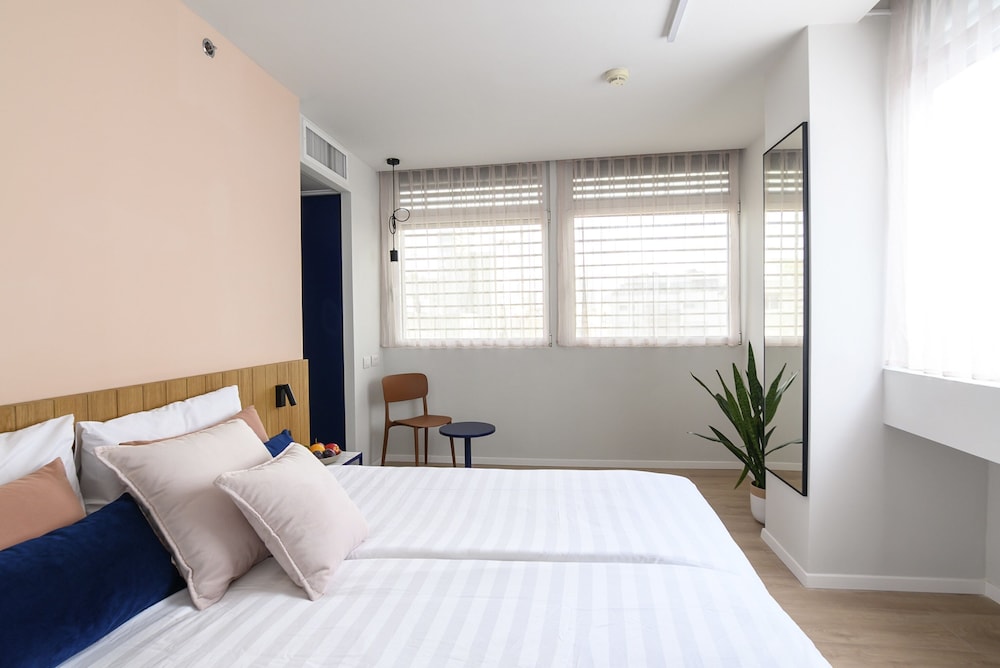artist hotel an atlas boutique hotel