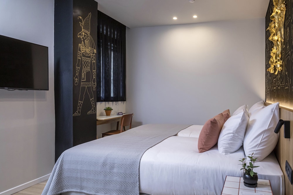 artist hotel an atlas boutique hotel