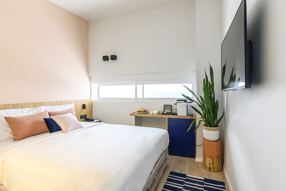 artist hotel an atlas boutique hotel