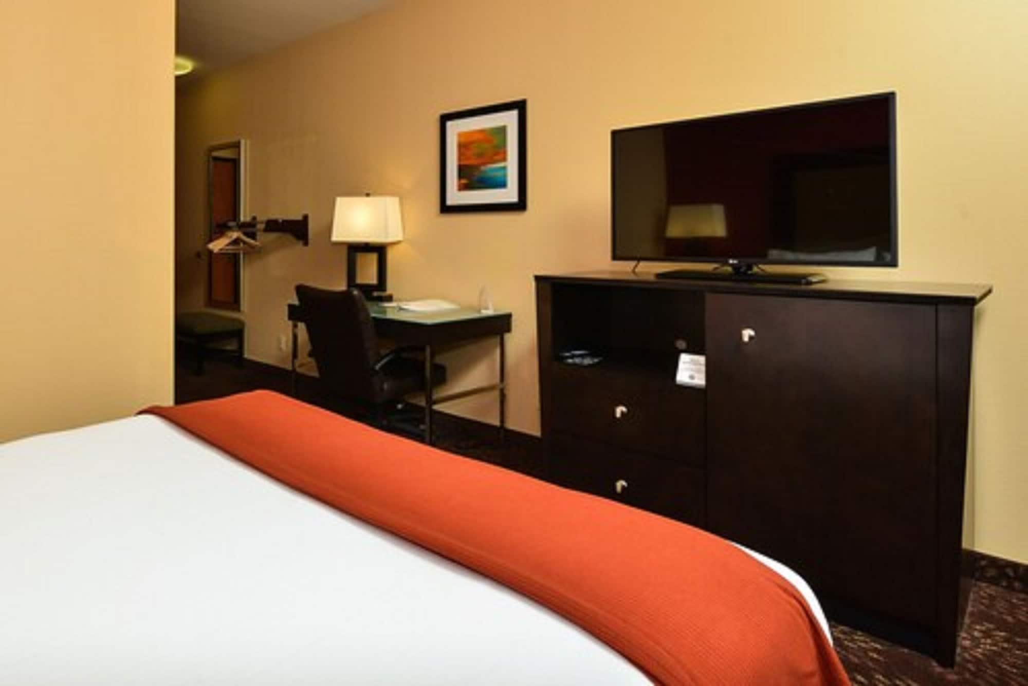 holiday inn express vancouver north salmon creek by ihg