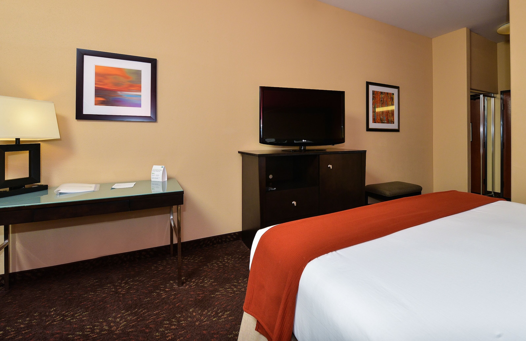 holiday inn express vancouver north salmon creek by ihg