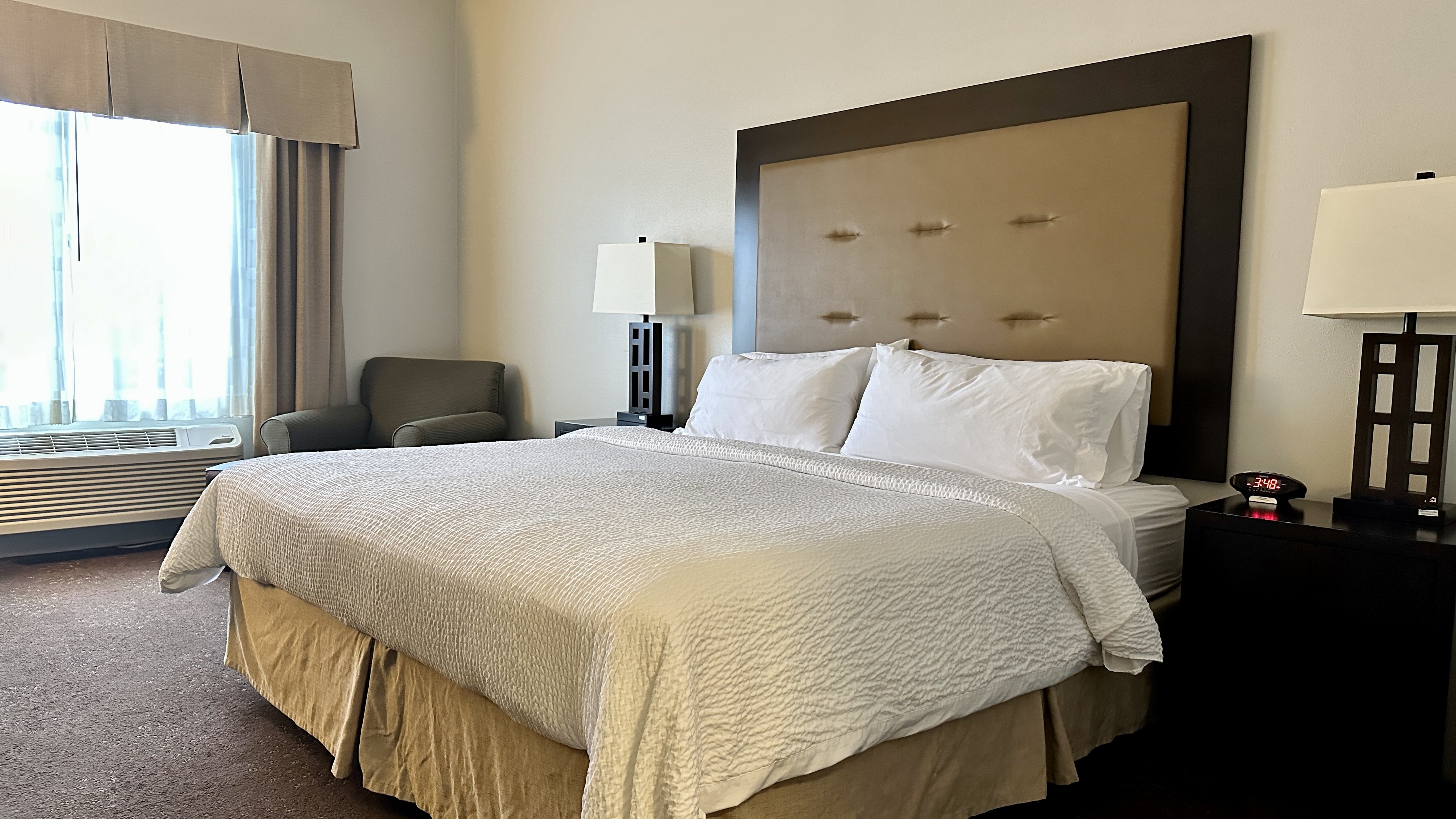 holiday inn express vancouver north salmon creek by ihg
