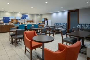 holiday inn express vancouver north salmon creek by ihg