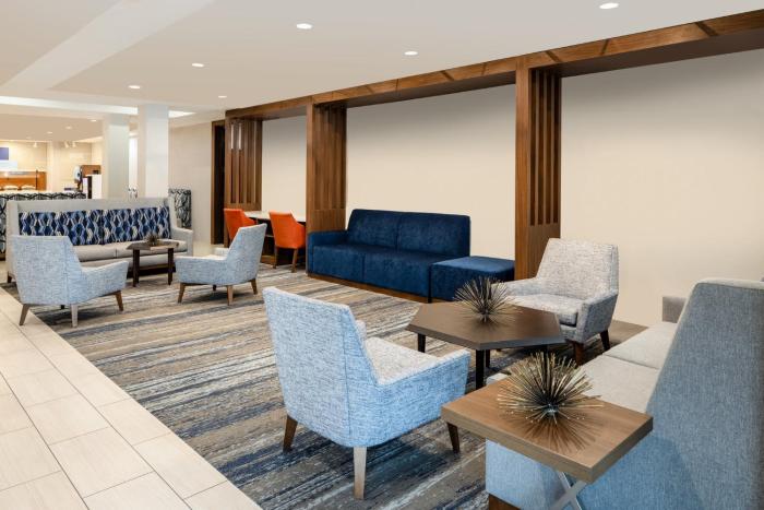 holiday inn express vancouver north salmon creek by ihg