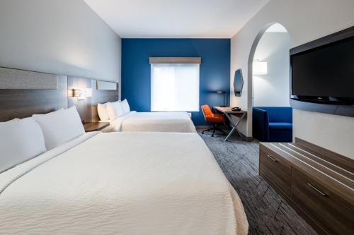 holiday inn express vancouver north salmon creek by ihg