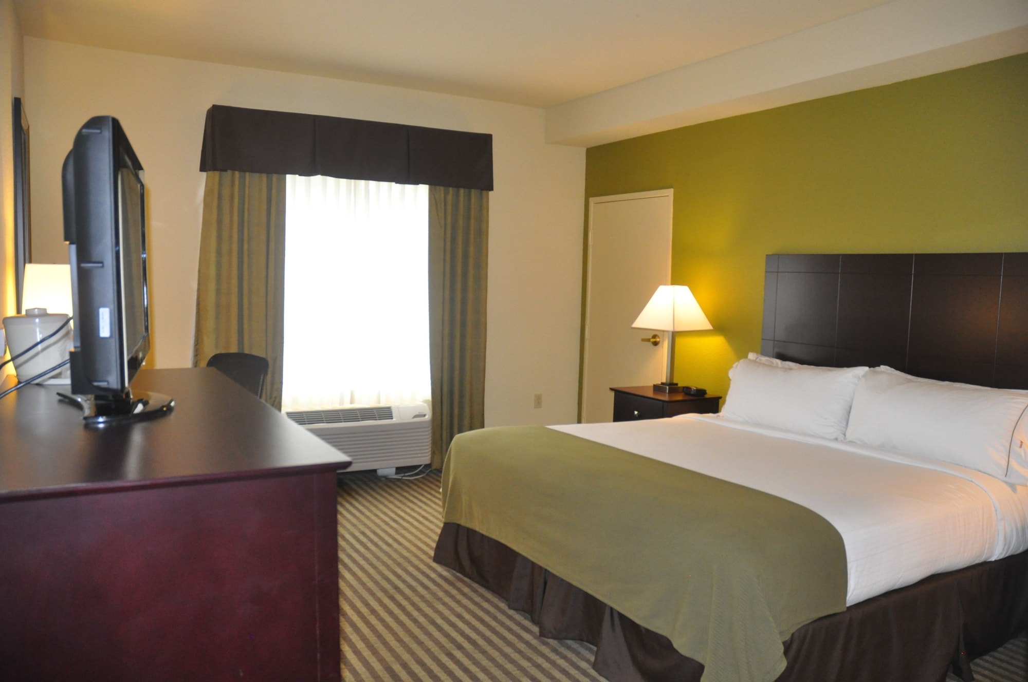 holiday inn express sarasota east i 75 by ihg