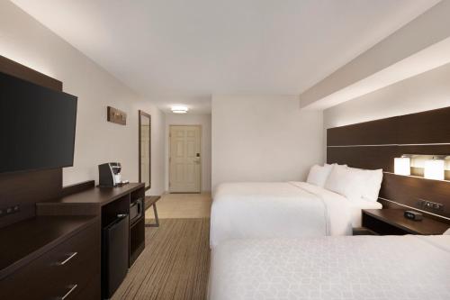 holiday inn express sarasota east i 75 by ihg
