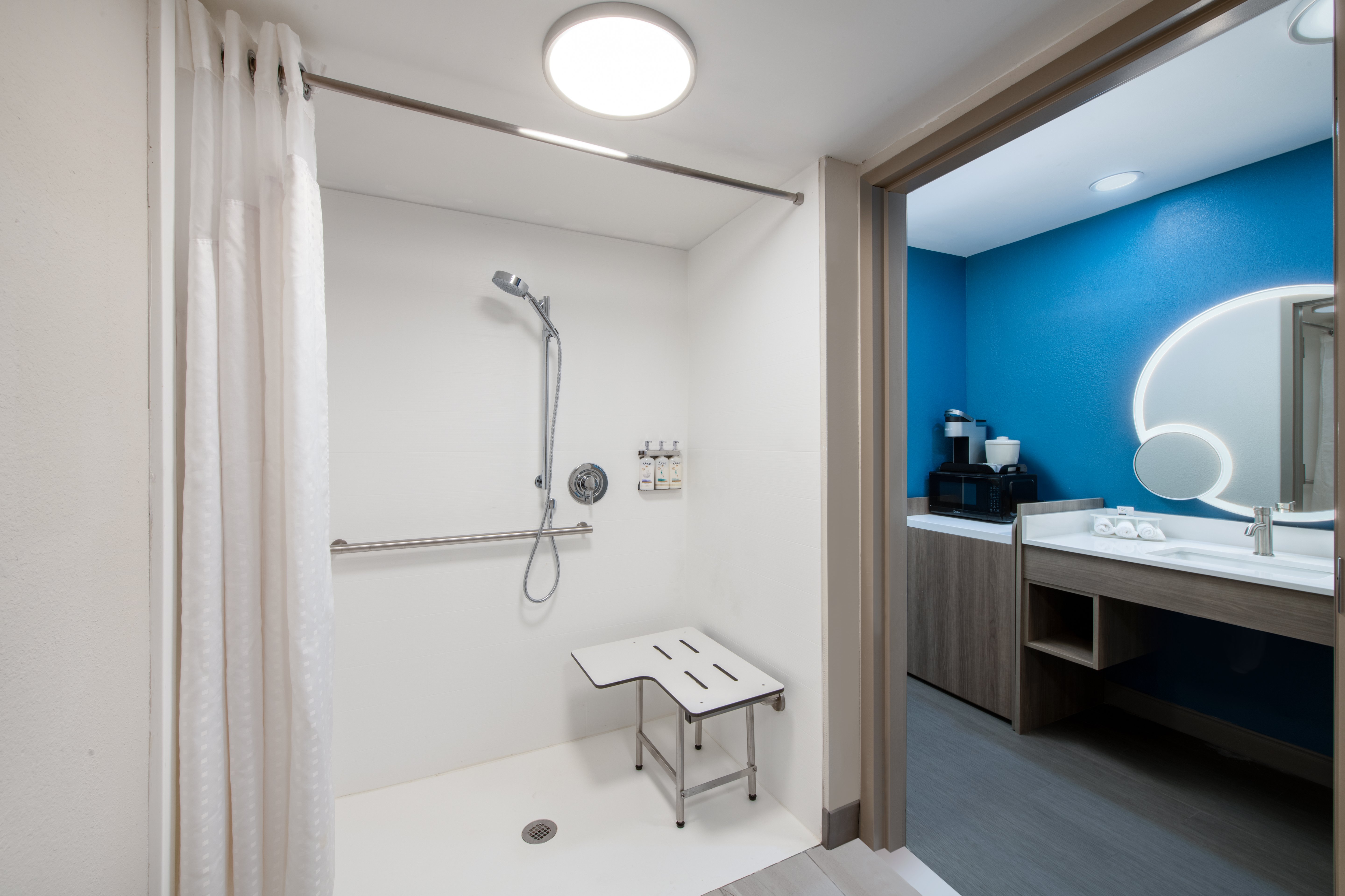 holiday inn express and suites wilson i 95