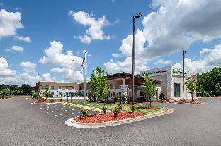 holiday inn express and suites wilson i 95