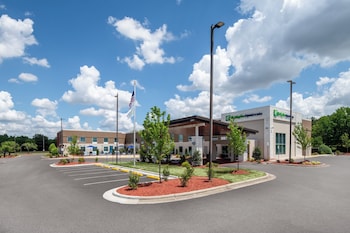 Holiday Inn Express And Suites Wilson I 95,Wilson>>Rocky Mount,3 star