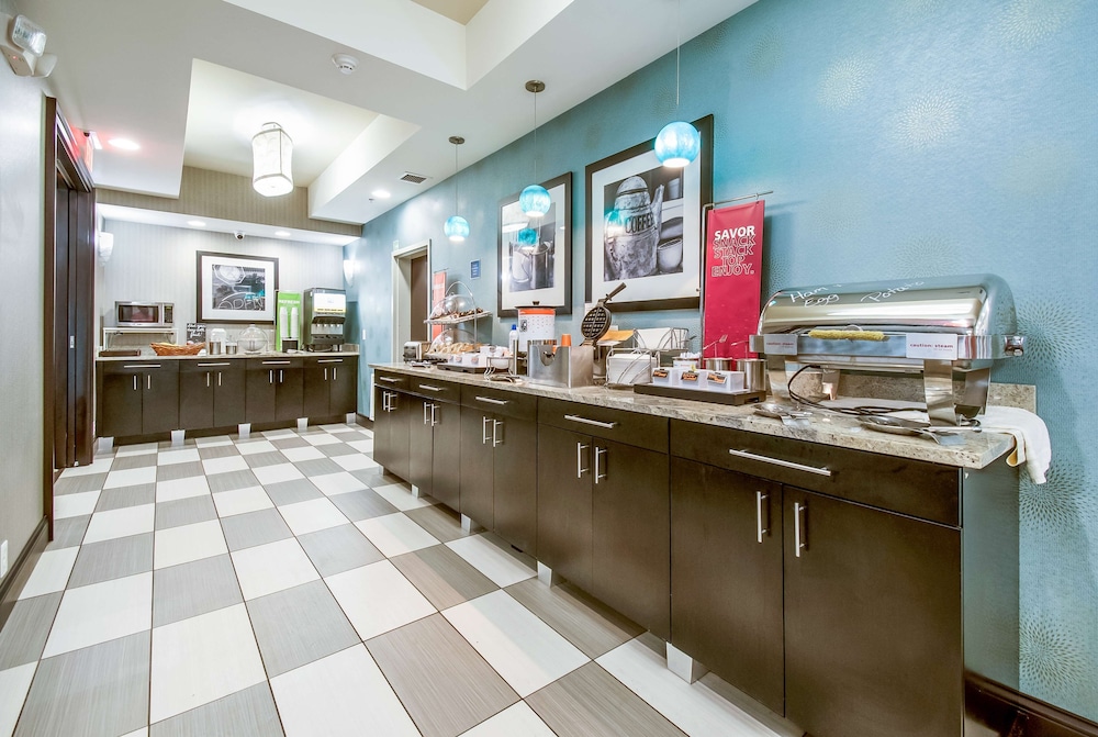 hampton inn columbus west