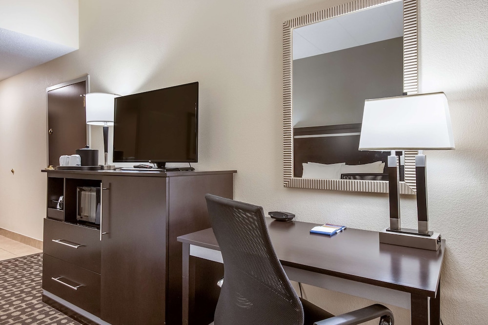 hampton inn columbus west