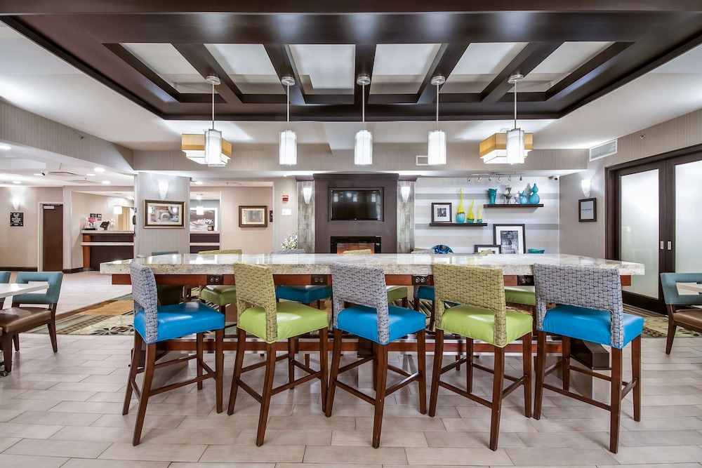 hampton inn columbus west