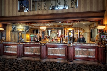 garden place hotel