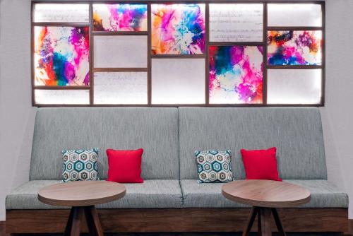 hampton inn buffalo airport galleria mall